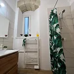 Les Du Centre Historique De Apartament